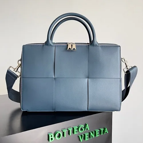 All categories 💚 Authentic bags 💚 BV 2025 new Bottega Veneta large plaid woven men's briefcase